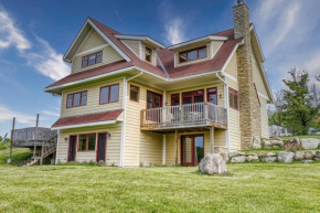 Huge Home w Studio Apt-Mountain Views-Hot Tub-Sauna